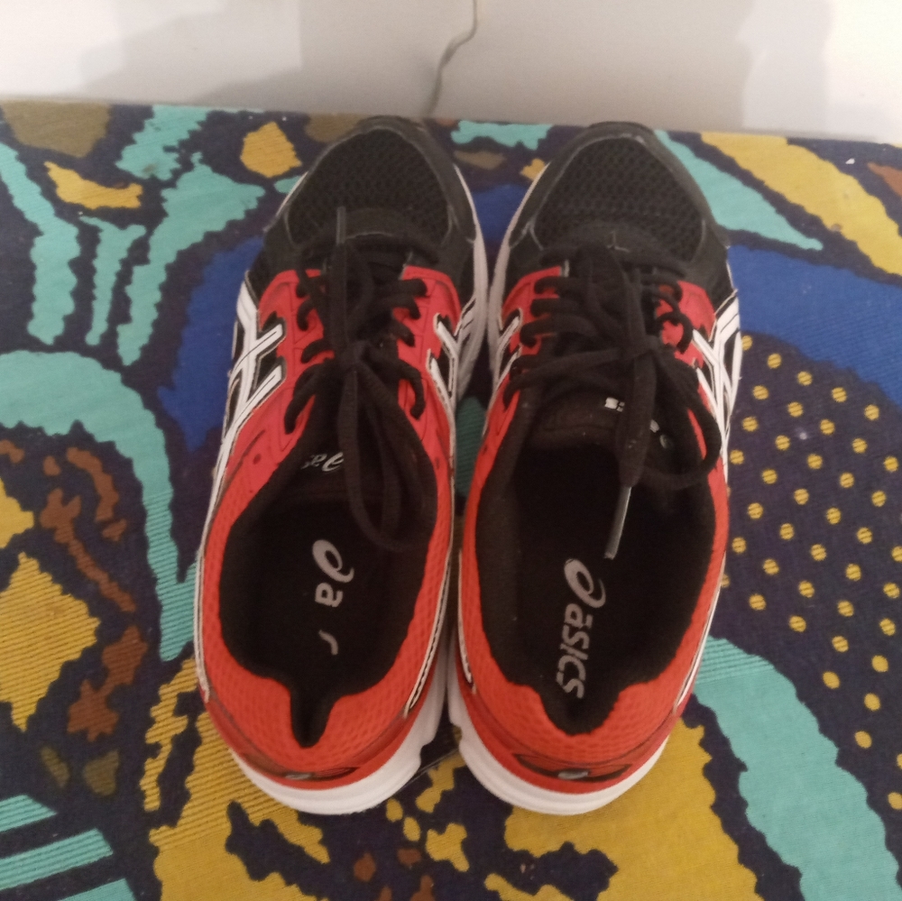 Asics 7 - Picture 3 of 5